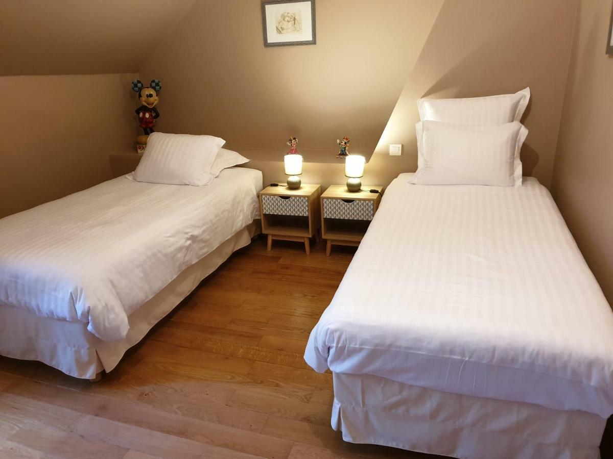 Le Domaine De Bella Bed & Breakfast Dange-Saint-Romain Ngoại thất bức ảnh